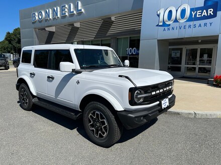 2026 Ford Bronco Outer Banks SUV