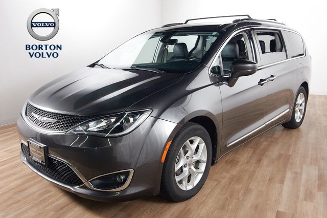 2018 Chrysler Pacifica