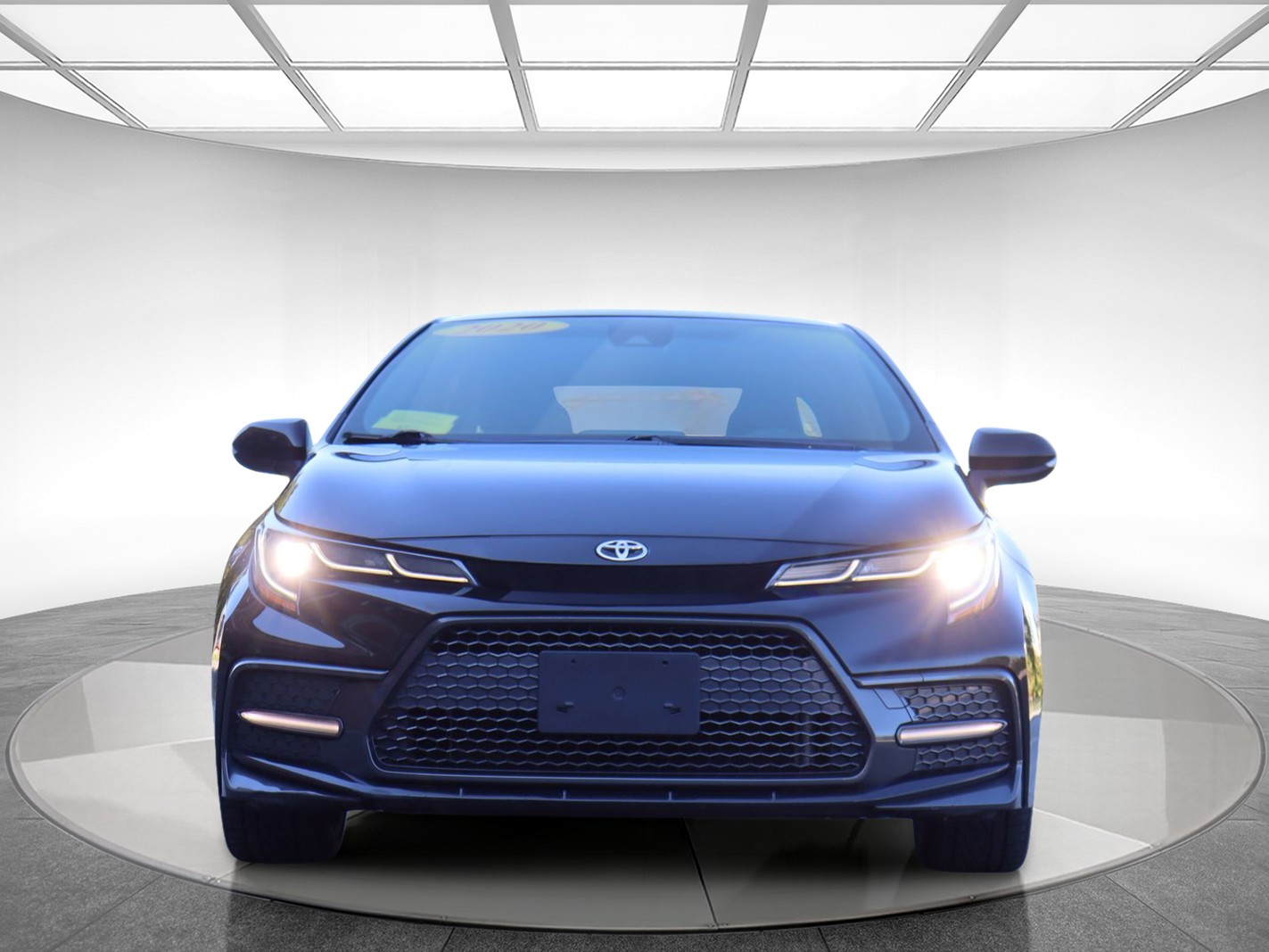 Used 2020 Toyota Corolla SE Sedan