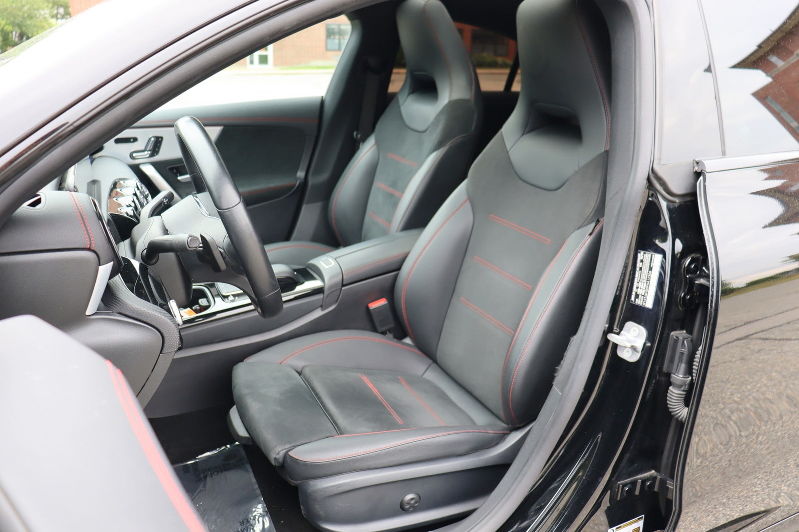 2023 Mercedes-Benz CLA CLA 250 - Photo 13