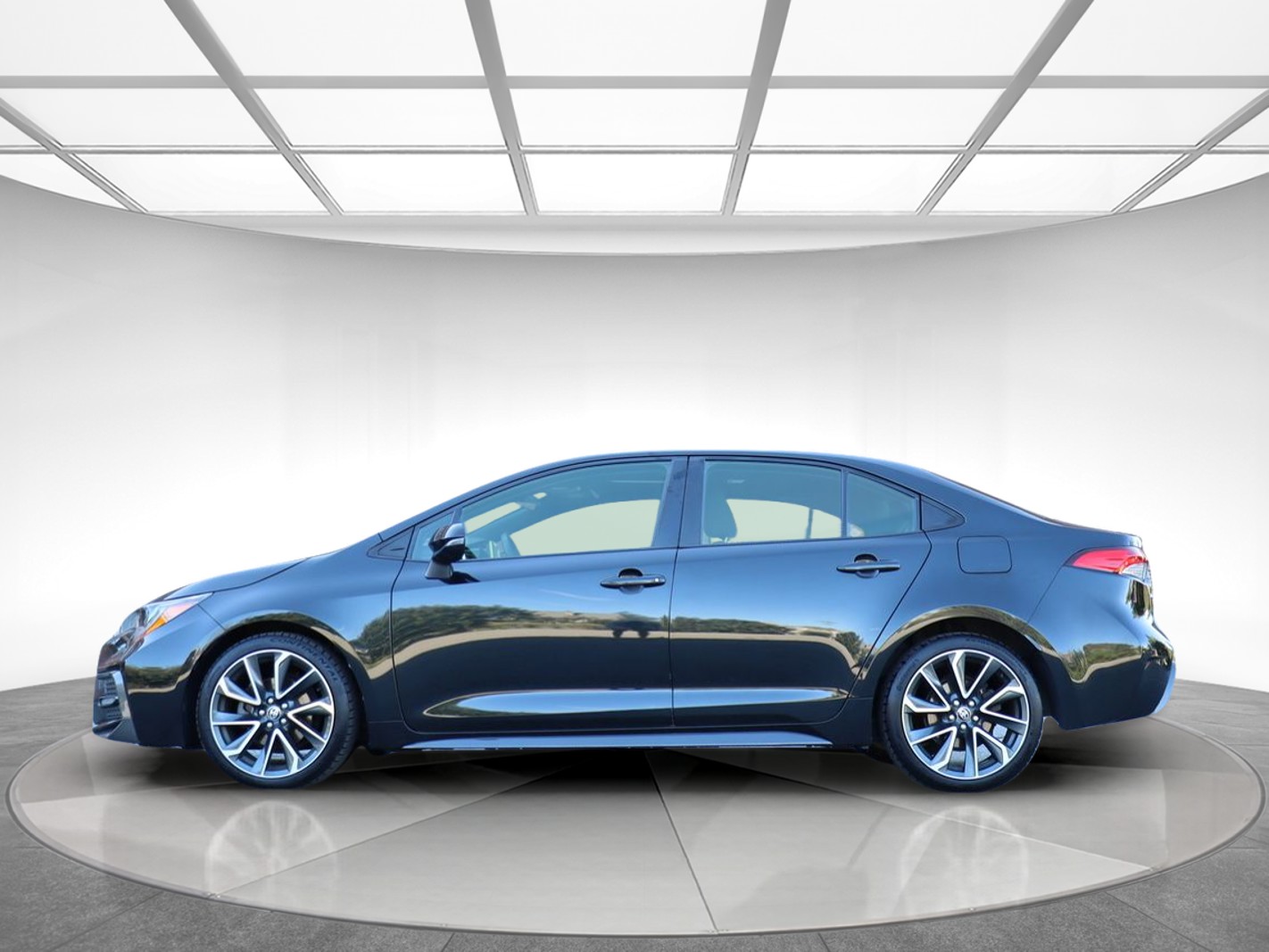 Used 2020 Toyota Corolla SE Sedan