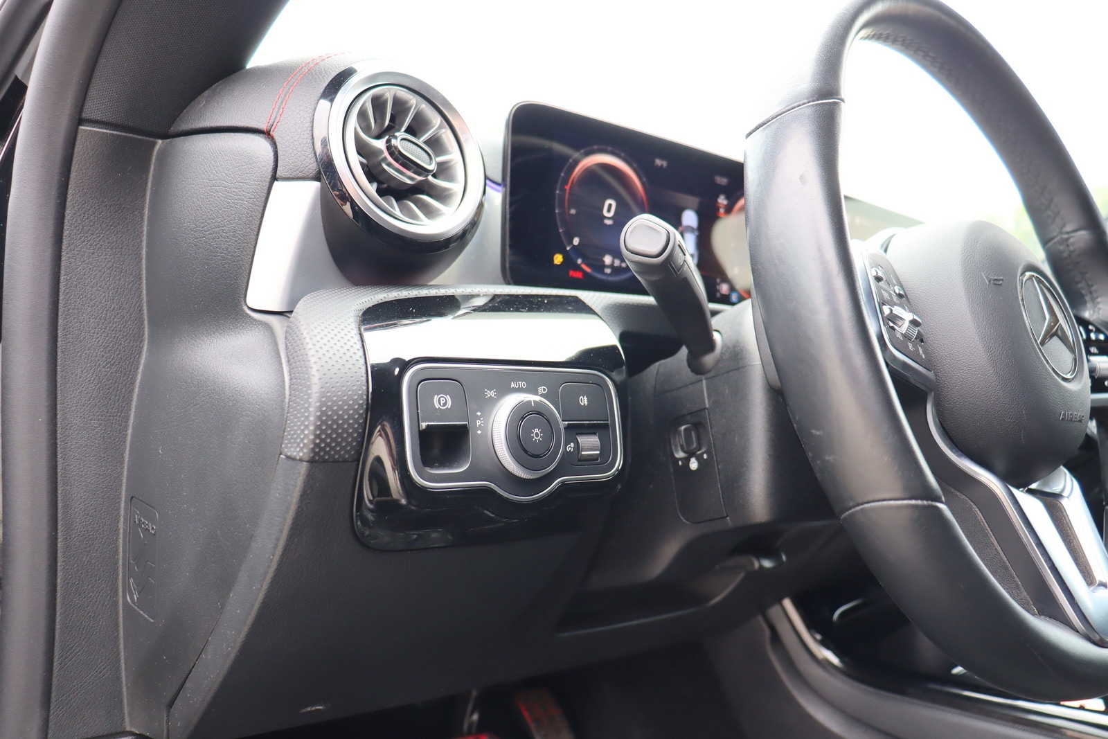 2023 Mercedes-Benz CLA CLA 250 - Photo 28