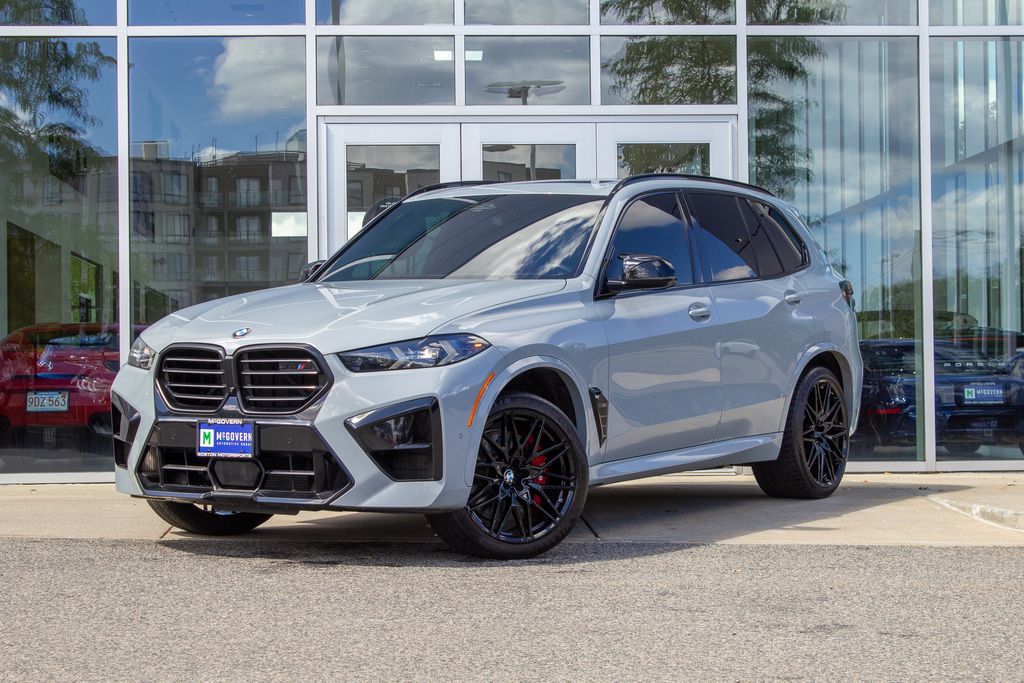 2025 BMW X5 M