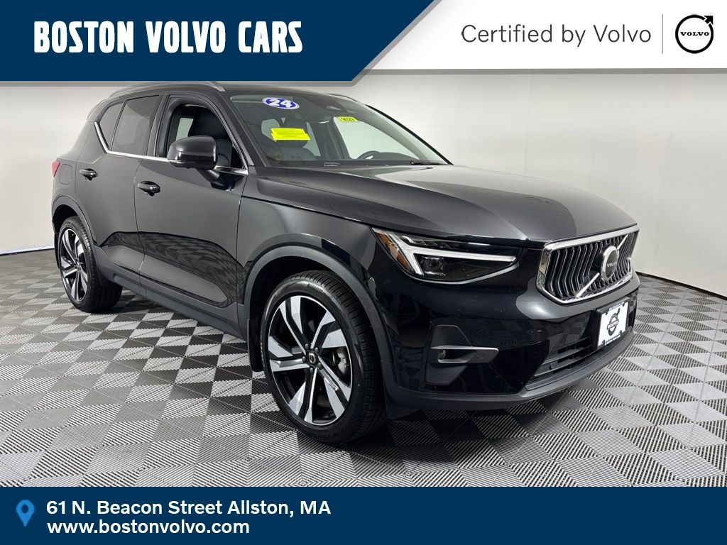 2024 Volvo XC40 Ultimate