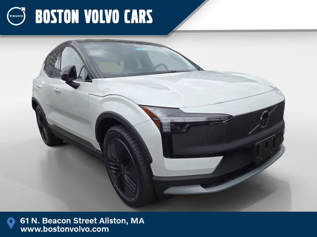2026 Volvo EX30 Cross Country