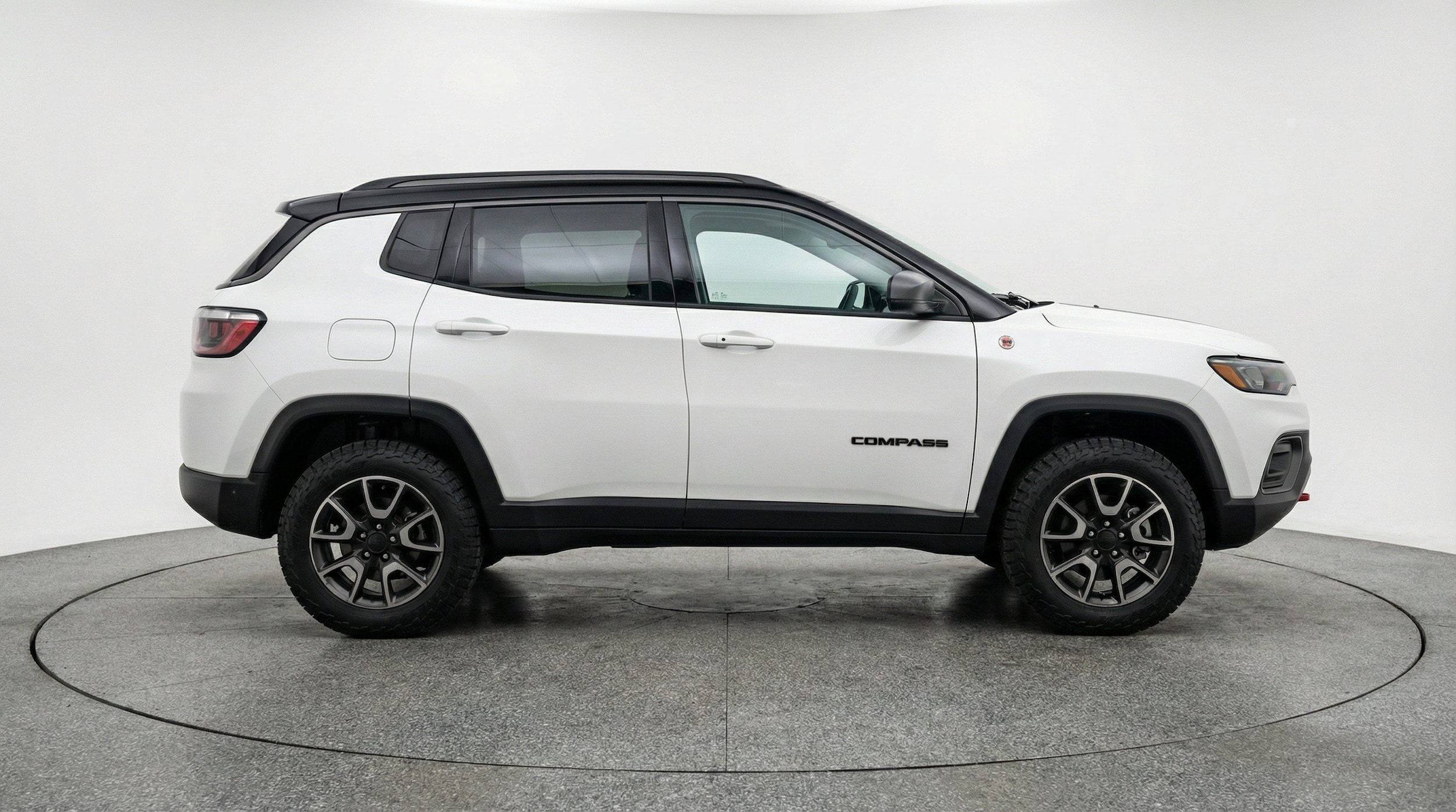 Thumbnail: 2025 Jeep Compass - 10