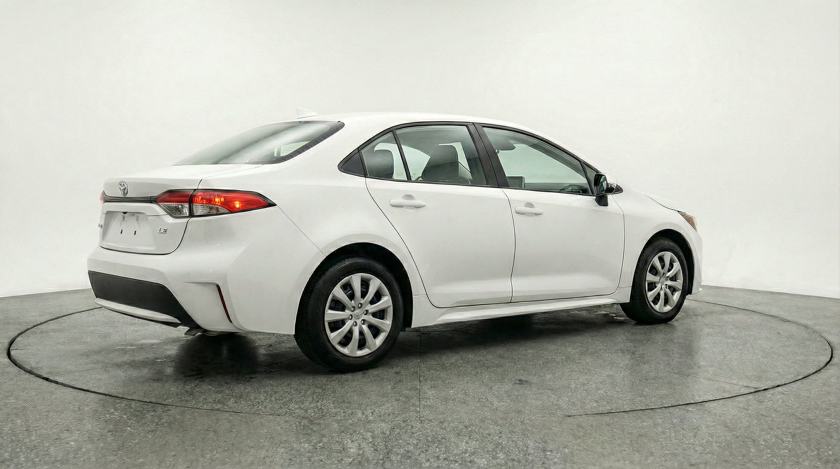 Thumbnail: 2025 Toyota Corolla - 9