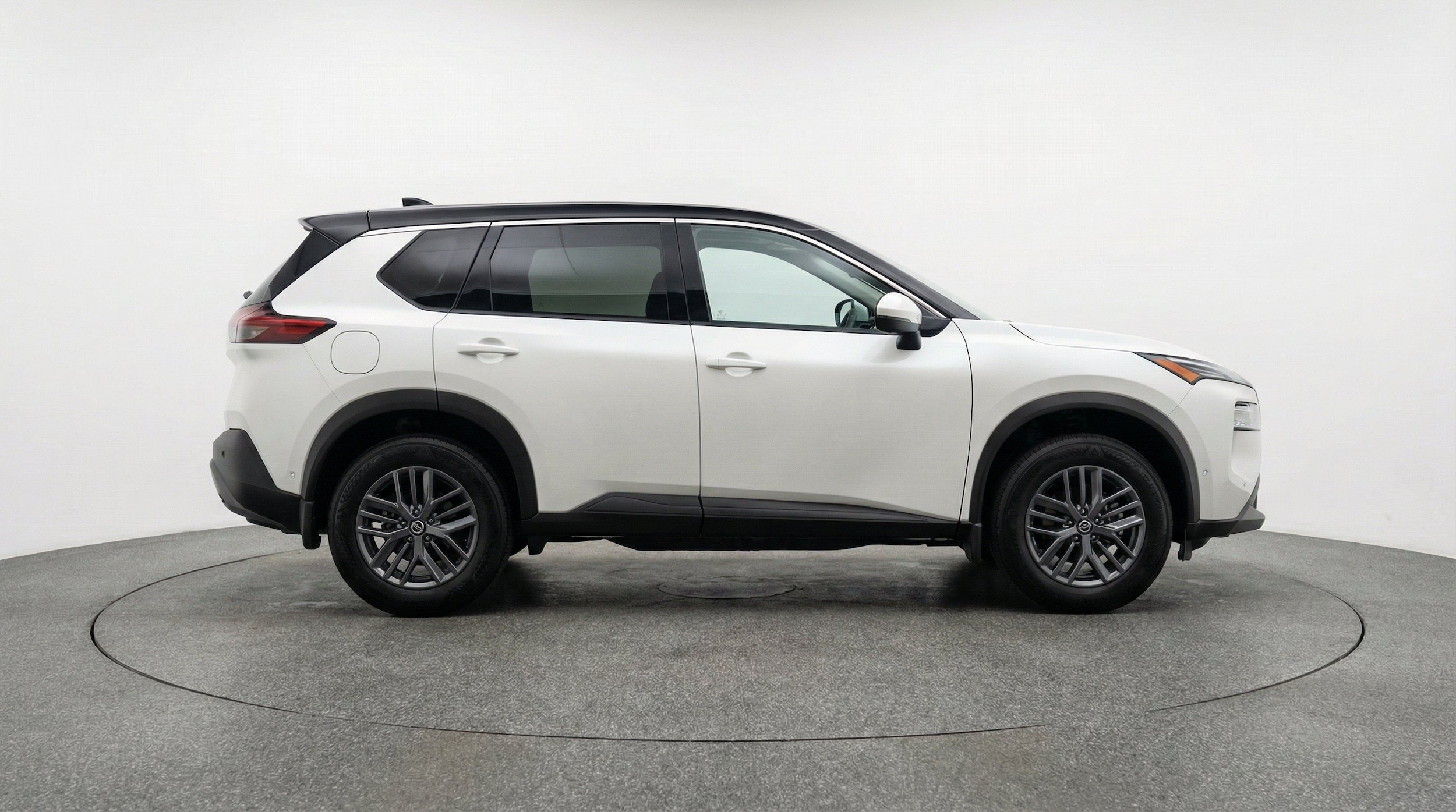 Thumbnail: 2026 Nissan Rogue - 10