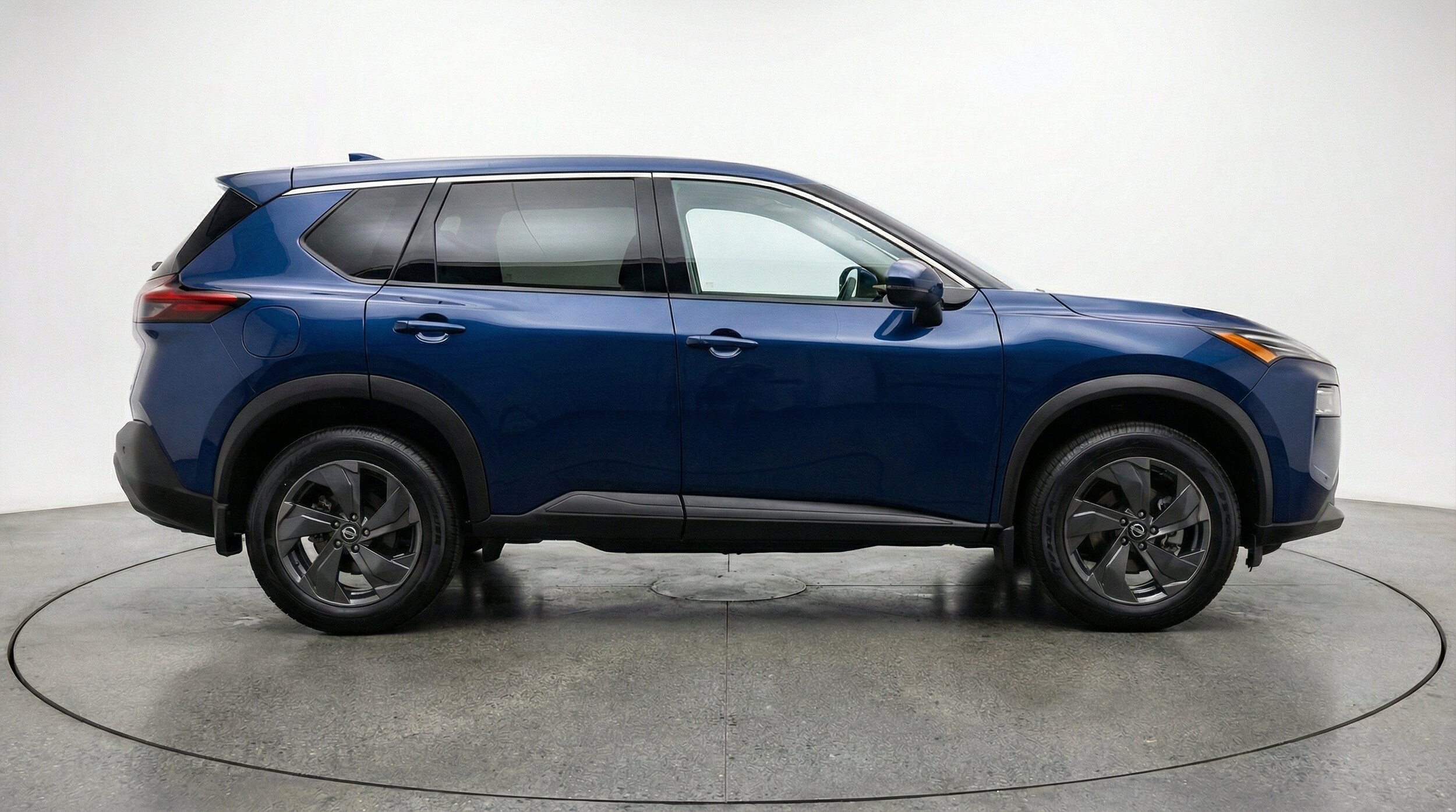 Thumbnail: 2025 Nissan Rogue - 10