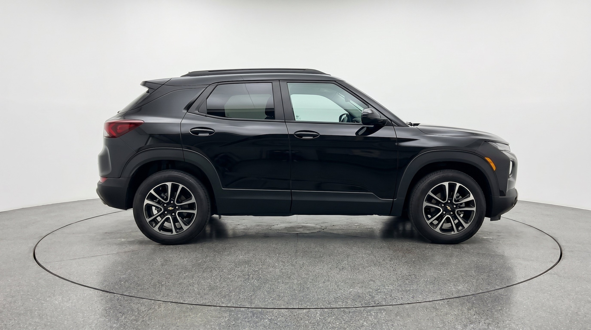 Thumbnail: 2025 Chevrolet TrailBlazer - 11