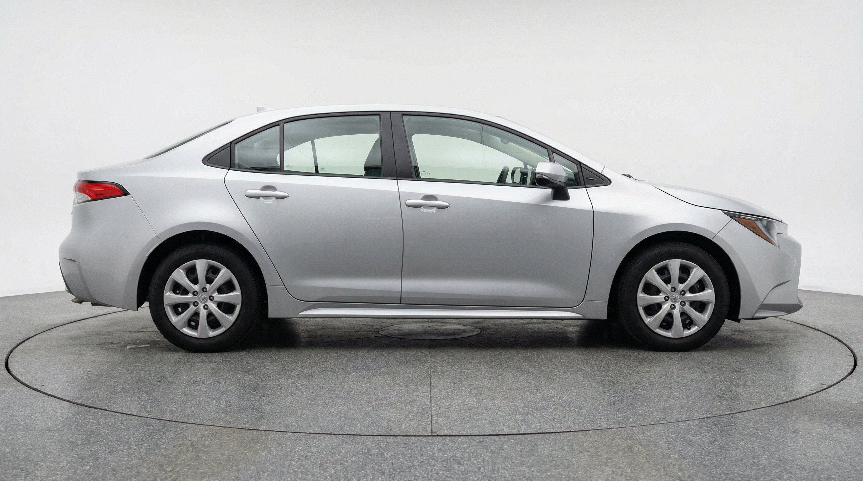 Thumbnail: 2025 Toyota Corolla - 10