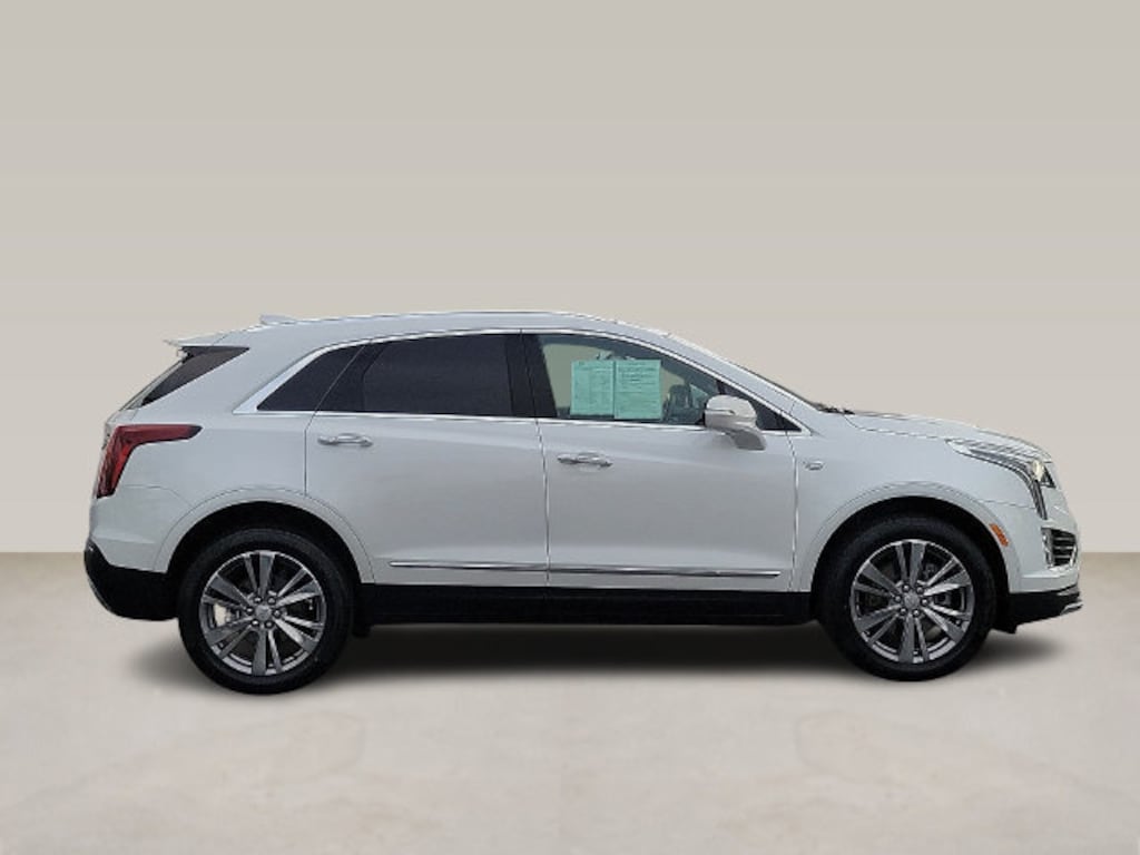 Certified 2024 CADILLAC XT5 Premium Luxury SUV