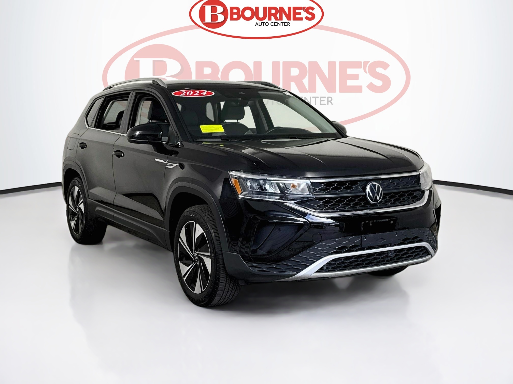 Used 2024 Volkswagen Taos 1.5T SE 4MOTION w/Heated Seats SUV