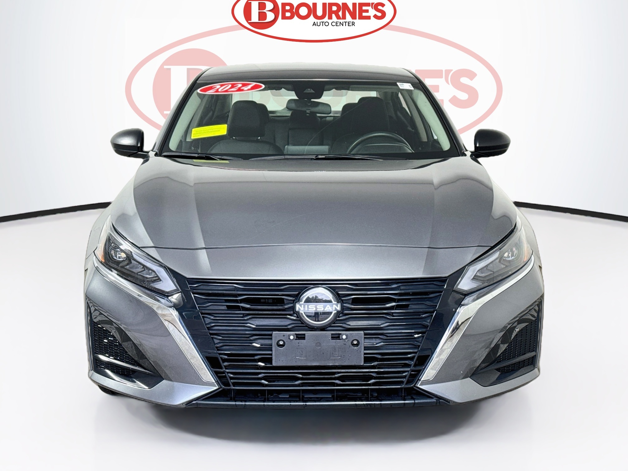 Used 2024 Nissan Altima 2.5 SV AWD w/Android Auto & Apple Carplay Sedan