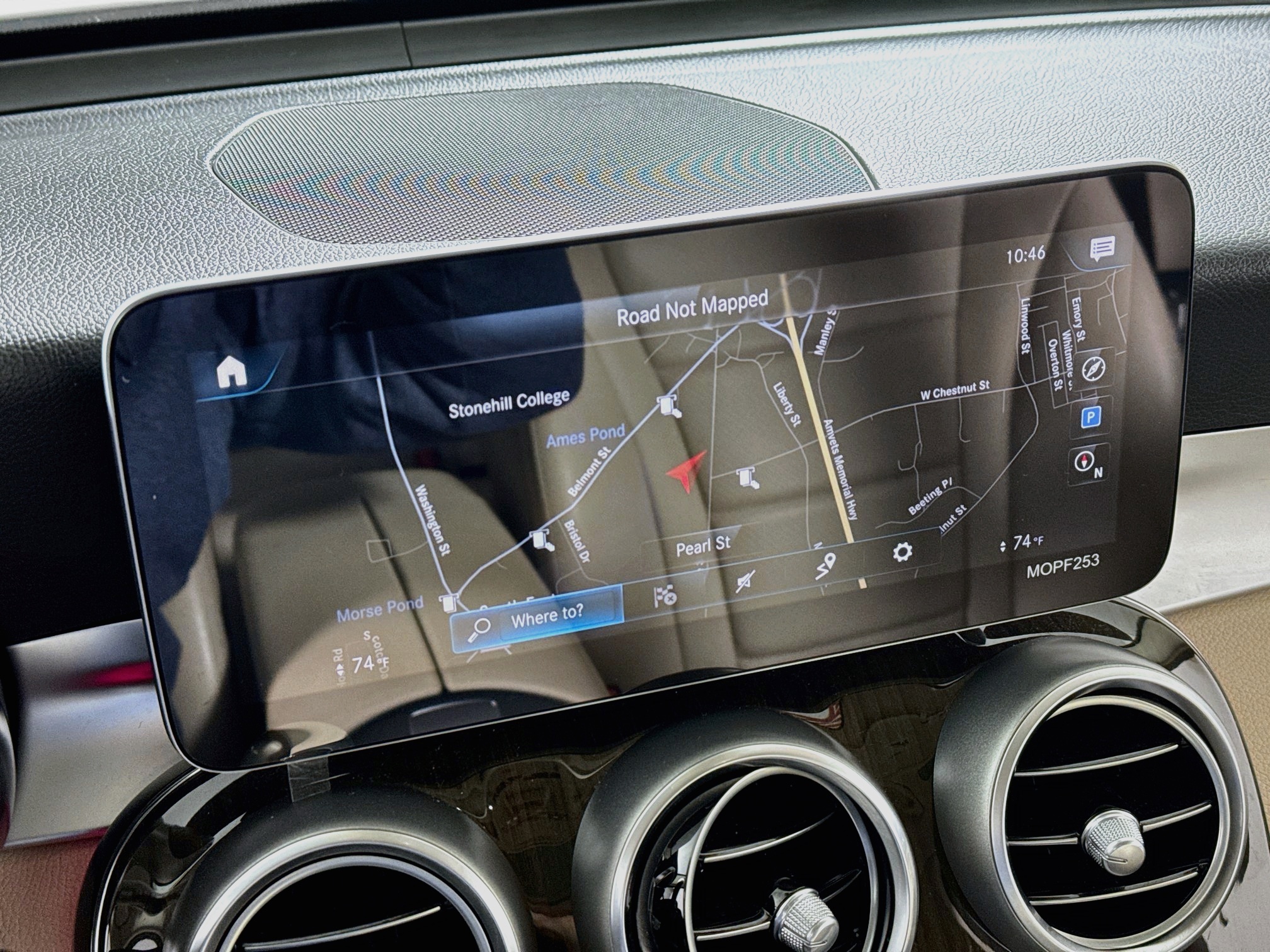 Used 2020 Mercedes-Benz GLC 300 4MATIC w/Navigation,Leather,Dual Sunroof. SUV