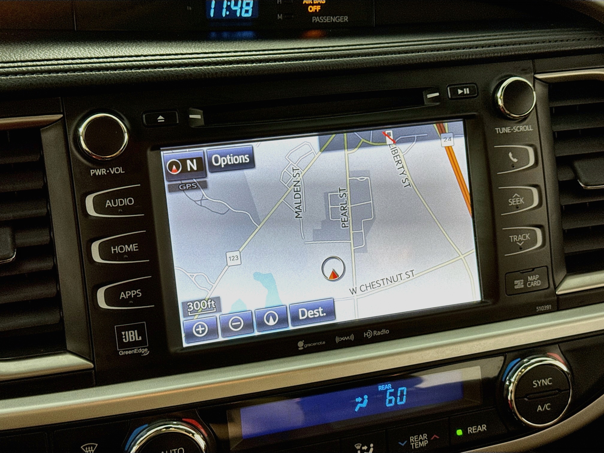 Used 2019 Toyota Highlander Limited Premium V6 AWD w/Navigation,Leather,Pano Sunroof SUV