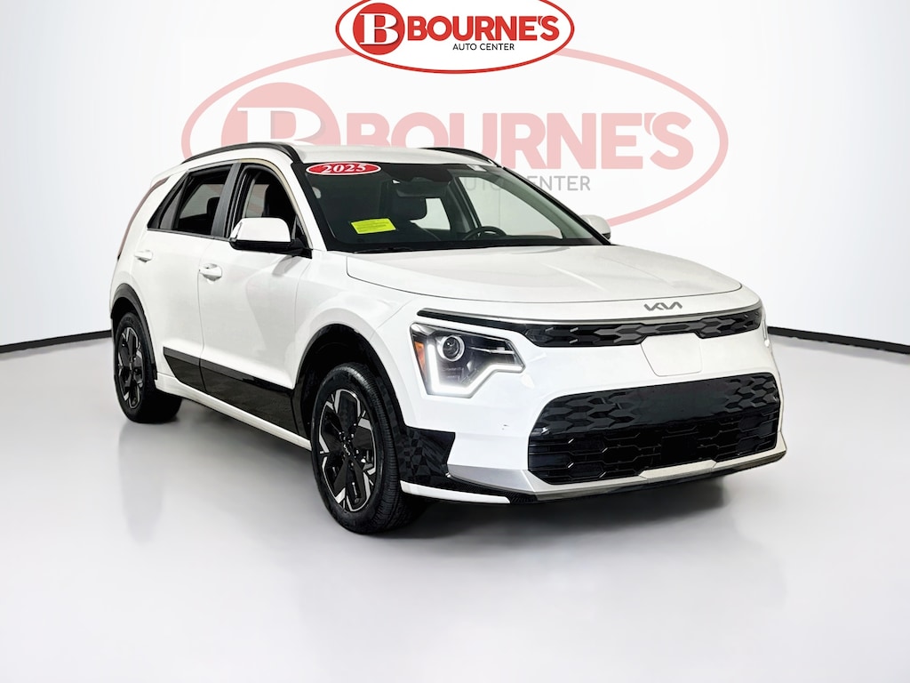 Used 2025 Kia Niro EV Wind w/Navigation,Heated Seats SUV