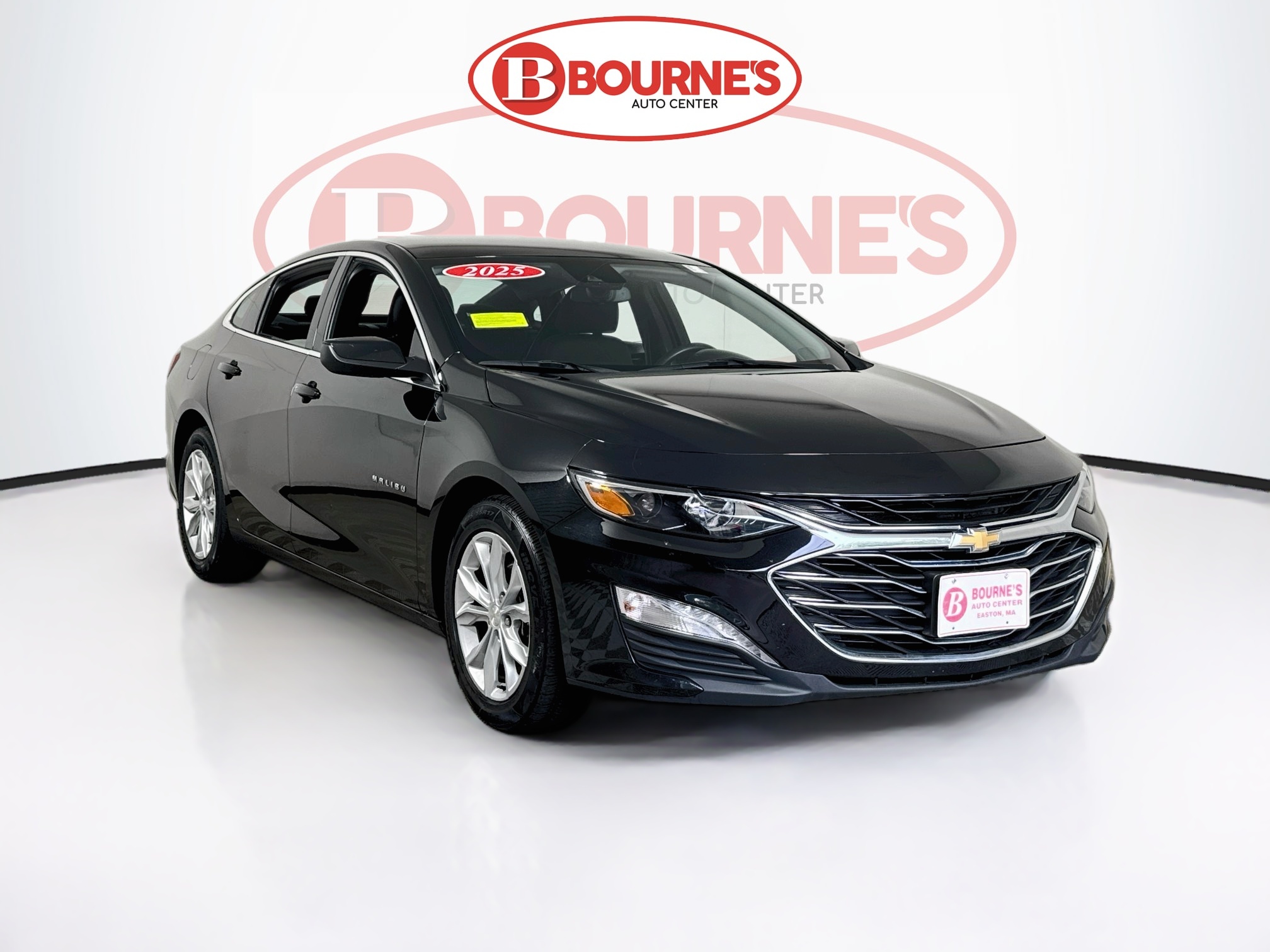 Used 2025 Chevrolet Malibu 1LT w/Heated Seats,Android Auto & Apple Carplay Sedan