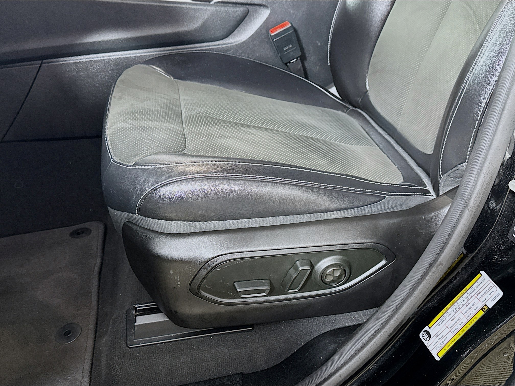 2023 Jeep Grand Cherokee L Altitude - Photo 20