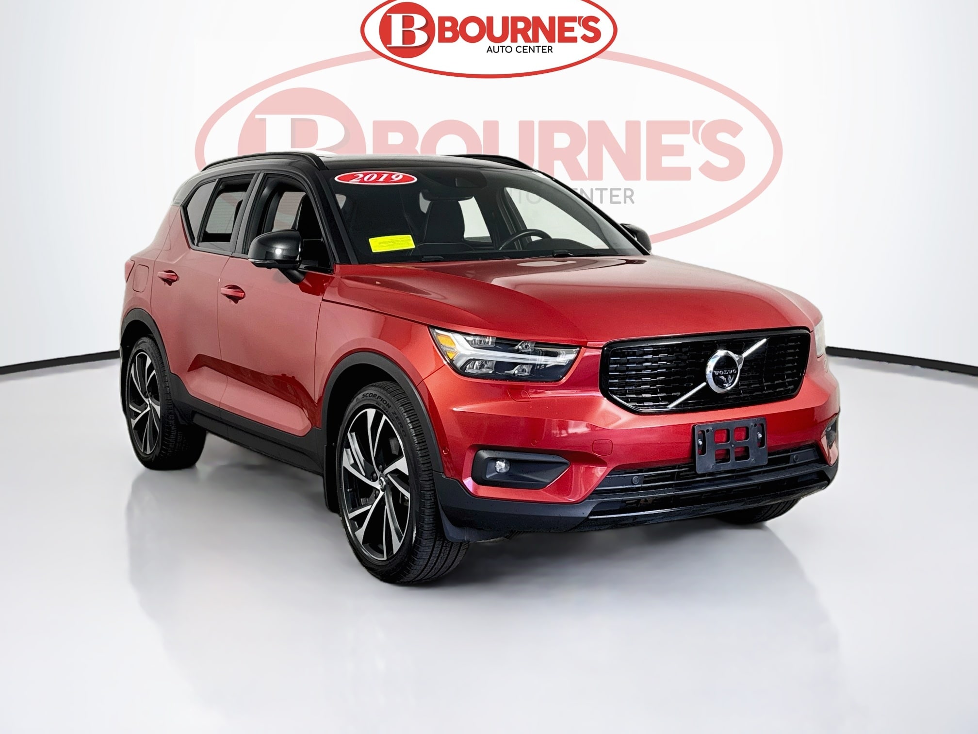 2019 Volvo XC40 R-Design