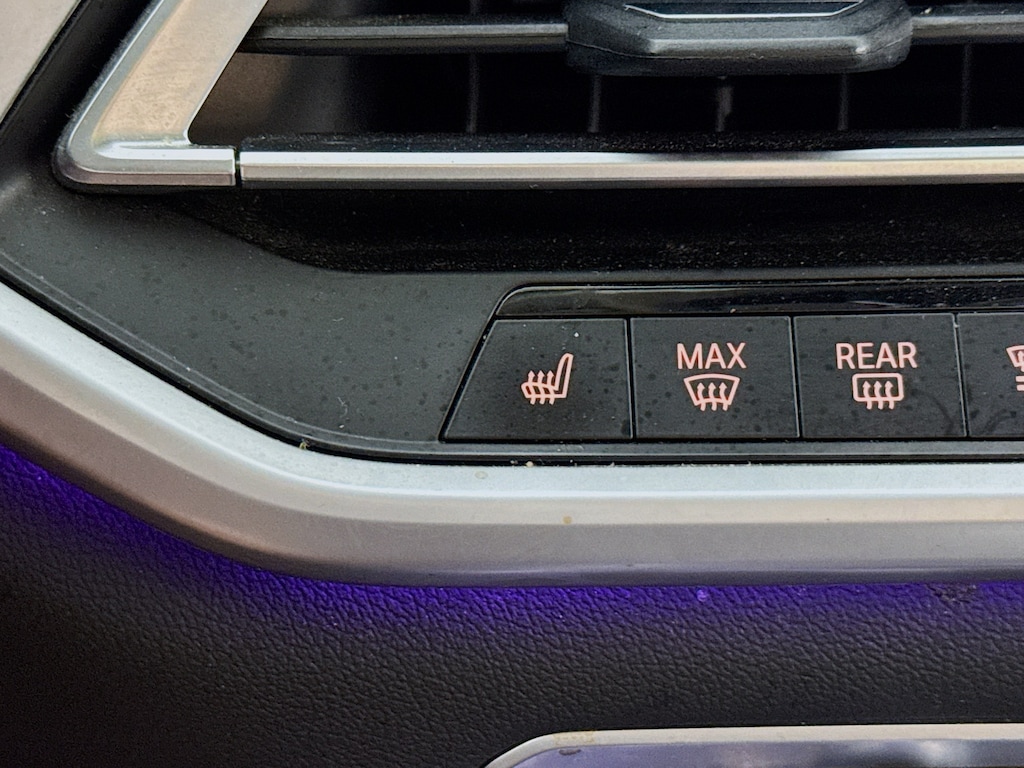 Used 2022 BMW X7 xDrive40i w/Navigation,Leather,Pano Sunroof SUV