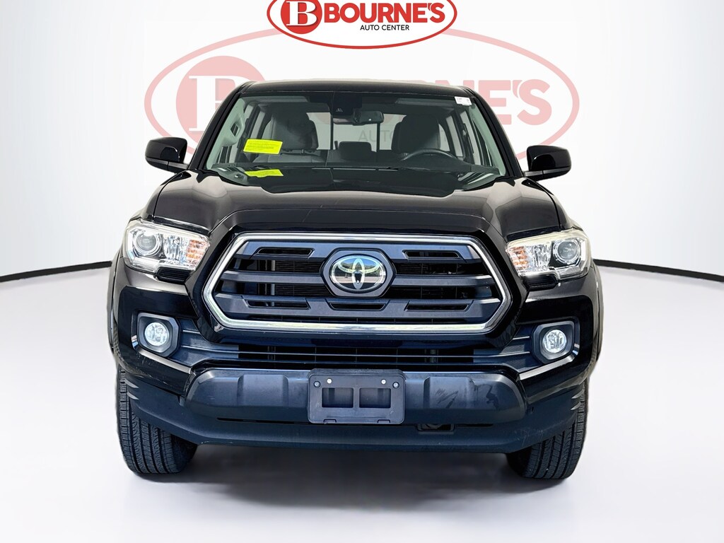Used 2018 Toyota Tacoma Double Cab SR5 V6 4WD w/Bluetooth Truck Double Cab