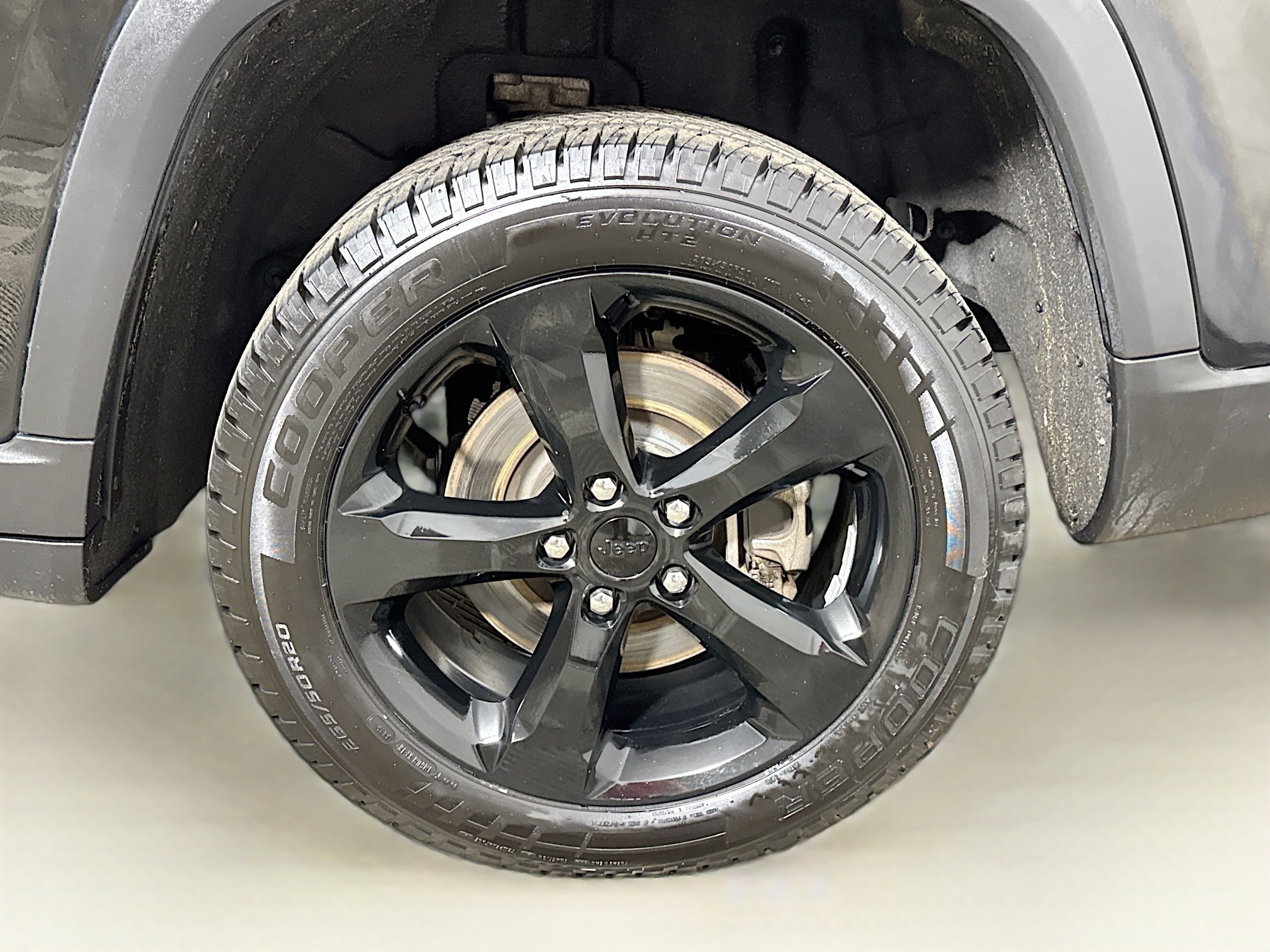 2023 Jeep Grand Cherokee L Altitude - Photo 28