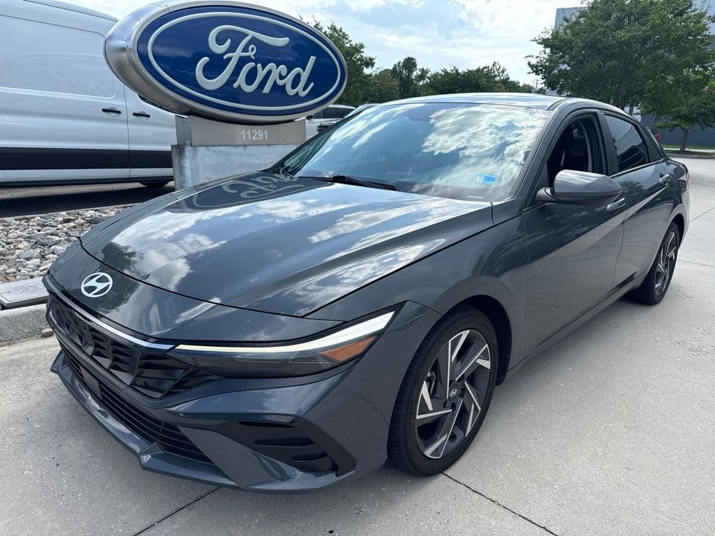 Used 2024 Hyundai Elantra SEL Sedan