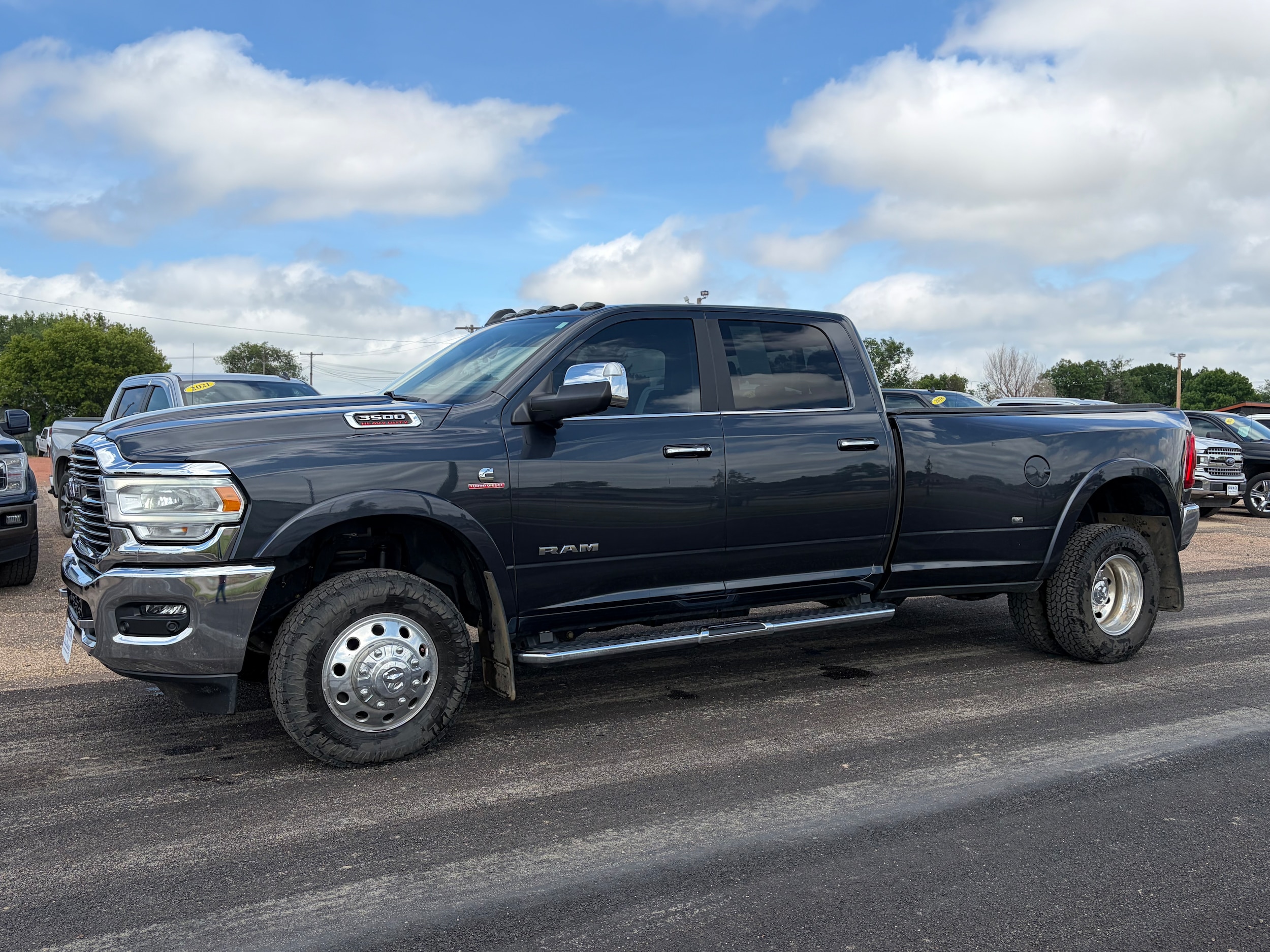 2022 RAM 3500 Pickup Laramie
