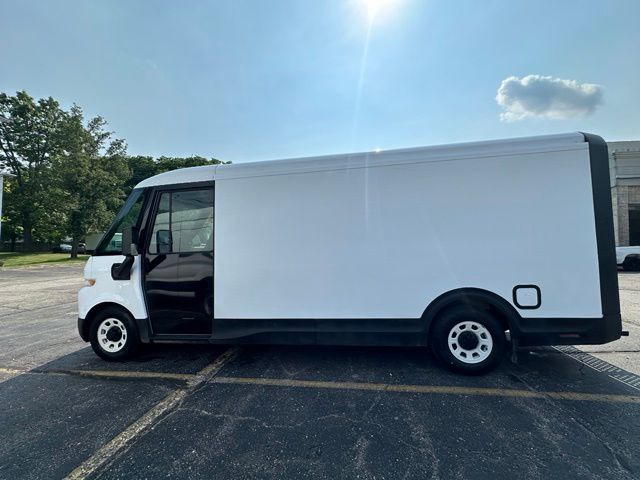 Used 2024 Brightdrop Zevo 600 Base Cargo Van