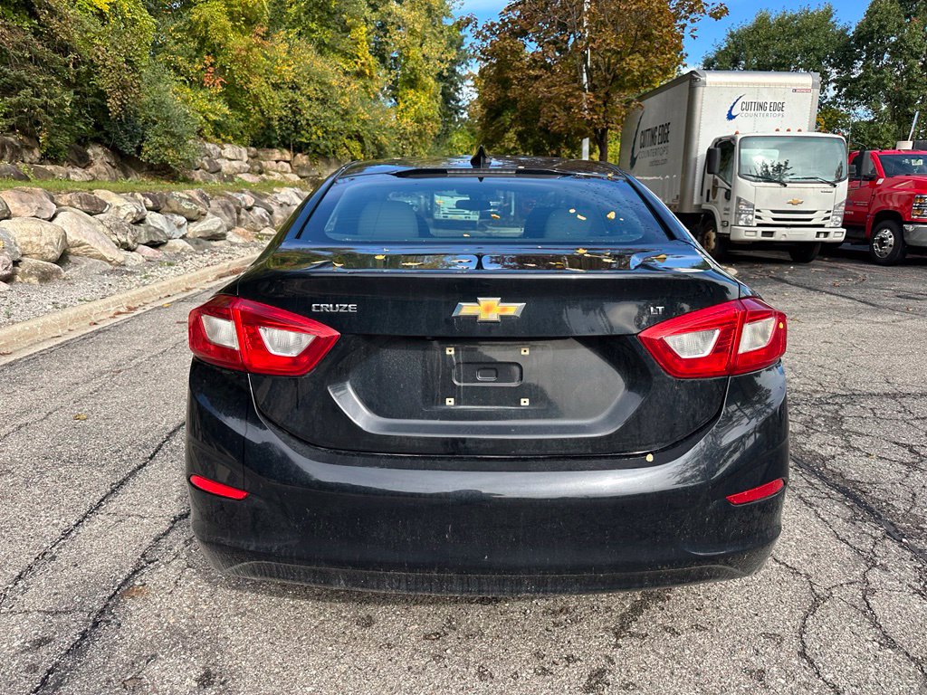 Used 2016 Chevrolet Cruze LT Auto Sedan