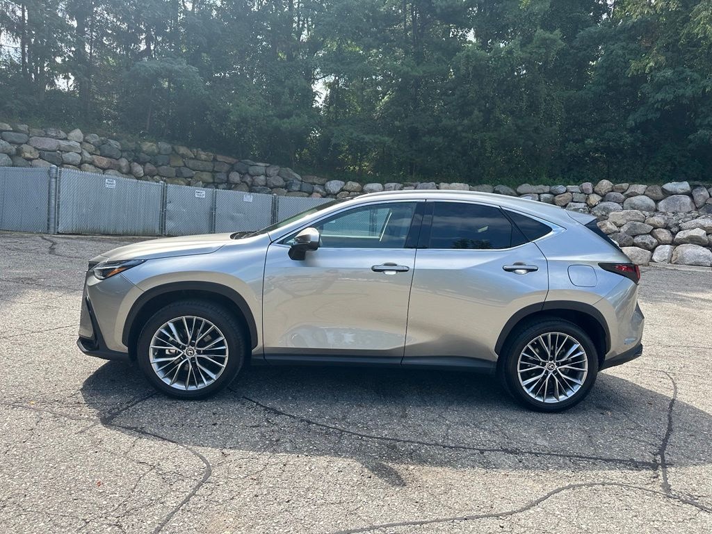 Used 2022 Lexus NX 350h Luxury SUV