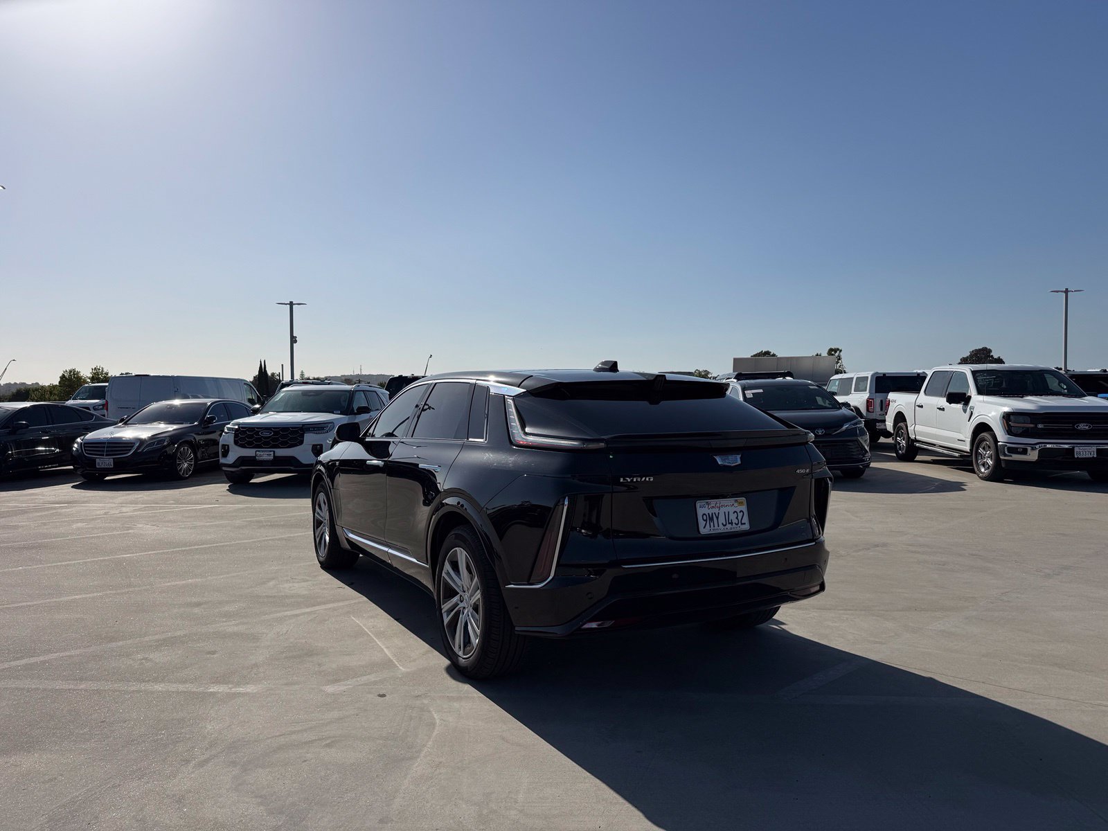 Used 2024 Cadillac LYRIQ Tech with VIN 1GYKPMRK3RZ139607 for sale in Long Beach, CA
