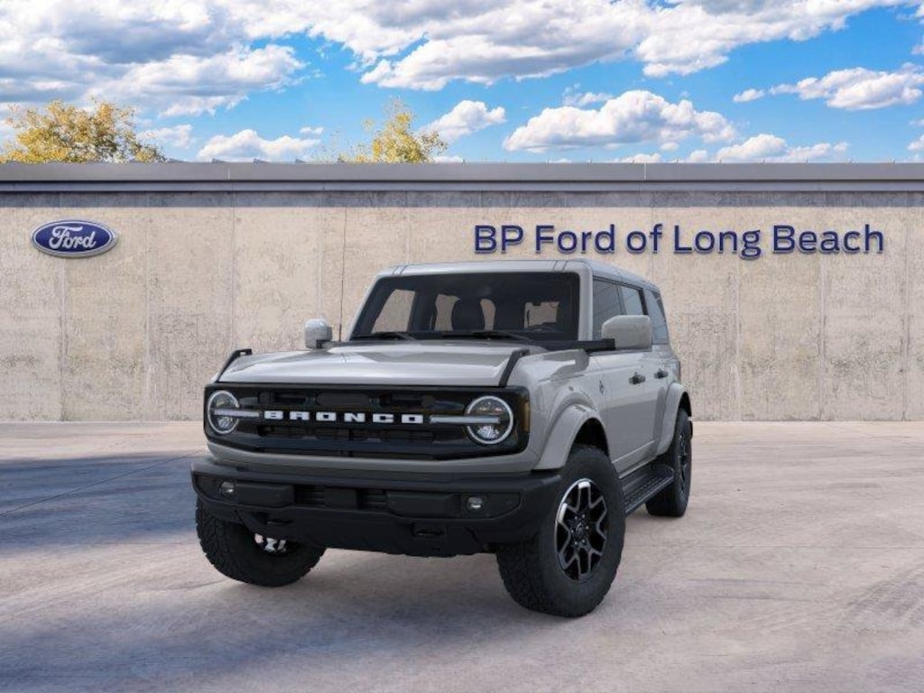 New 2026 Ford Bronco Outer Banks SUV