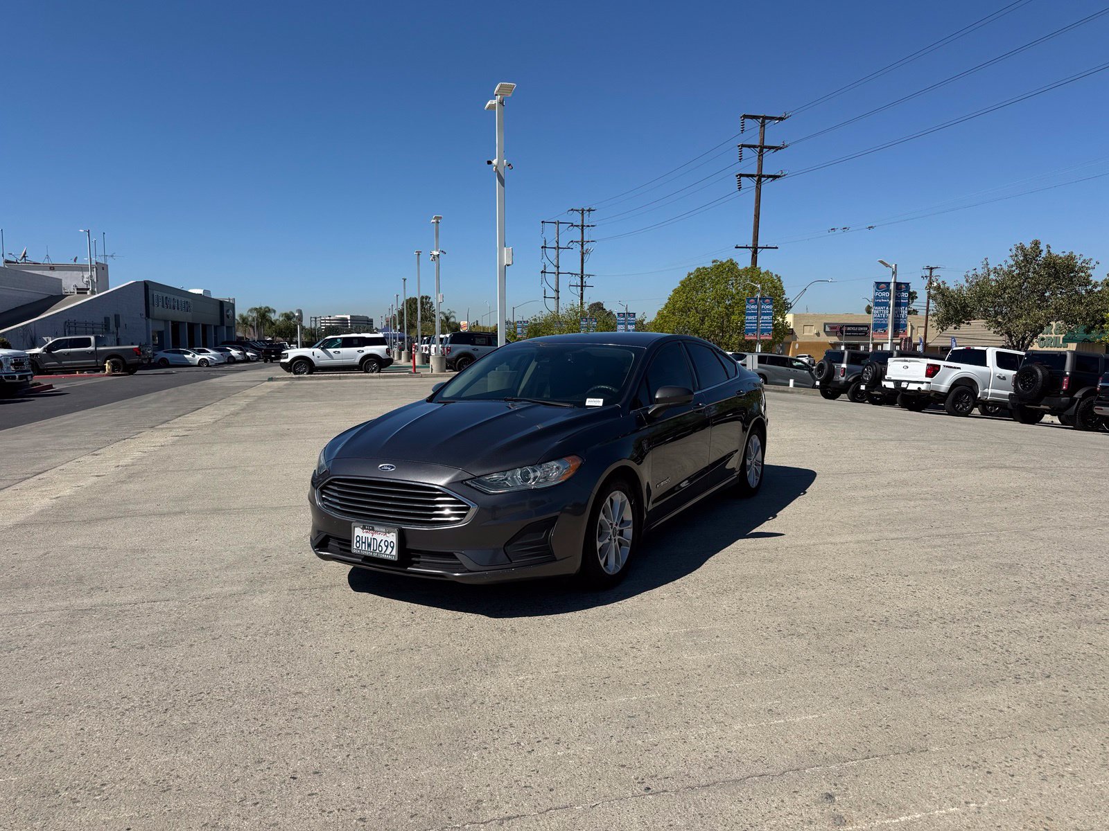 Used 2019 Ford Fusion Hybrid SE Sedan