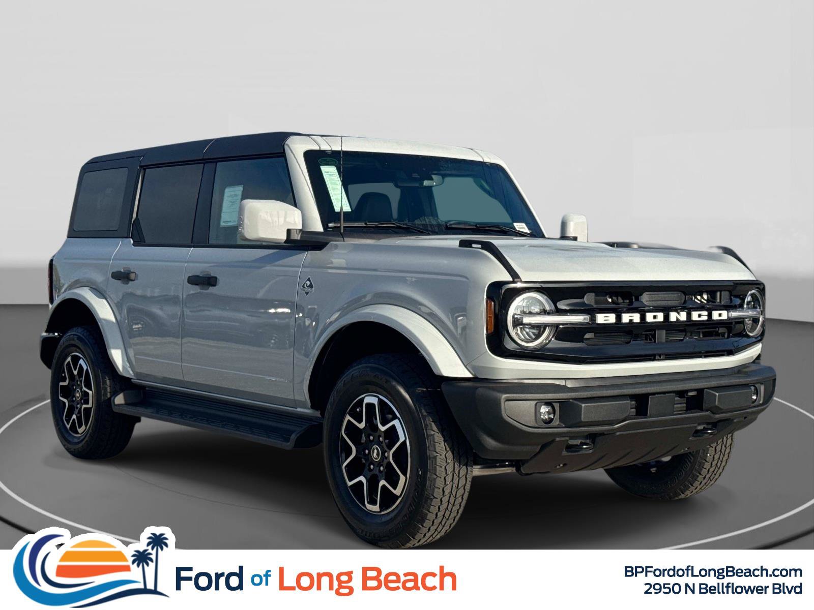 New 2026 Ford Bronco Outer Banks SUV
