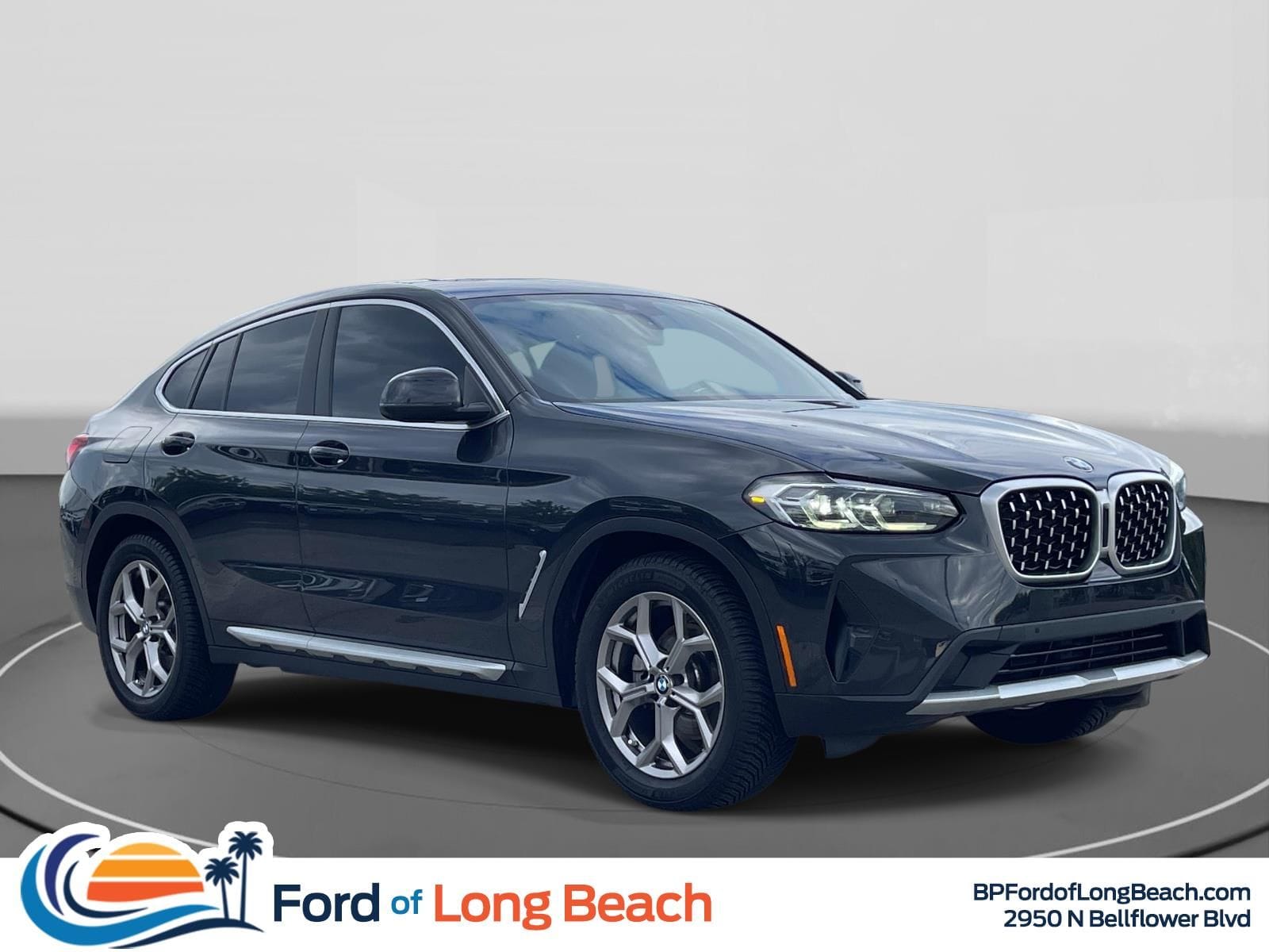 2022 BMW X4