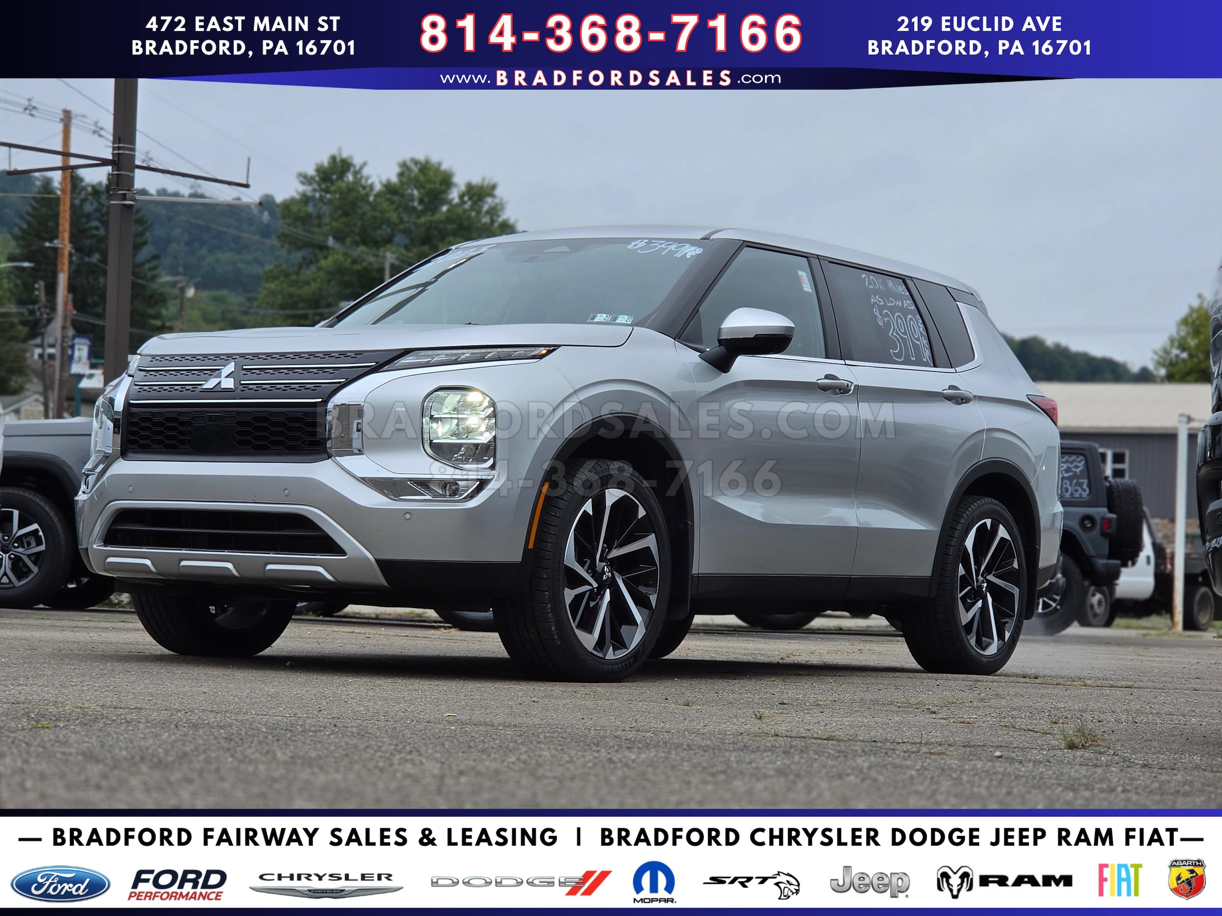 2023 Mitsubishi Outlander SE