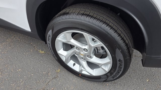 2026 Chevrolet Trax LS - Photo 7