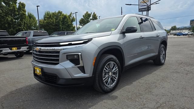 2025 Chevrolet Traverse SUV 