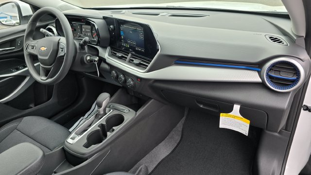 2026 Chevrolet Trax LS - Photo 13