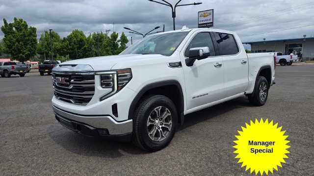 2025 GMC Sierra 1500 SLT