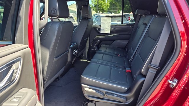 2023 GMC Yukon SLT - Photo 10
