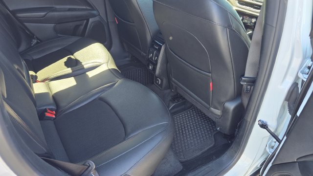 2025 Jeep Compass Trailhawk - Photo 13