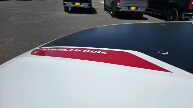 2025 Jeep Compass Trailhawk - Photo 9
