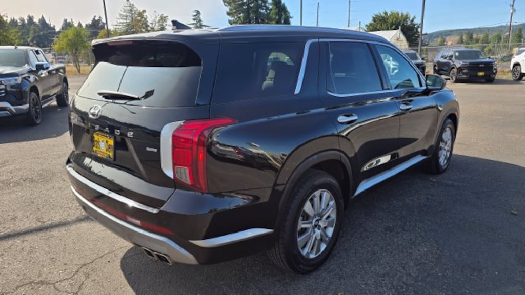 Used 2024 Hyundai Palisade SEL 7P