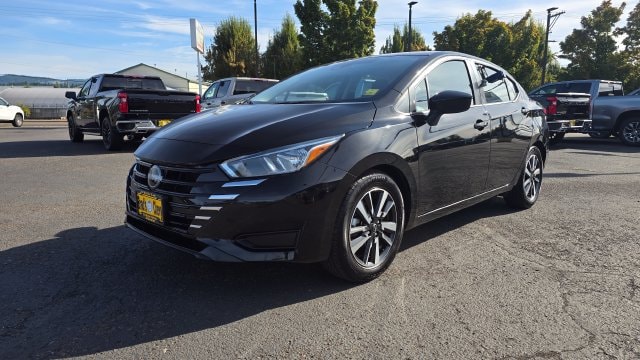 2024 Nissan Versa Sedan SV