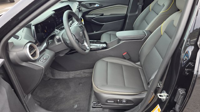 2026 Chevrolet Trax Activ - Photo 9