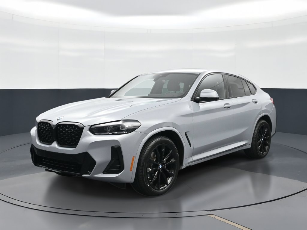 2023 BMW X4