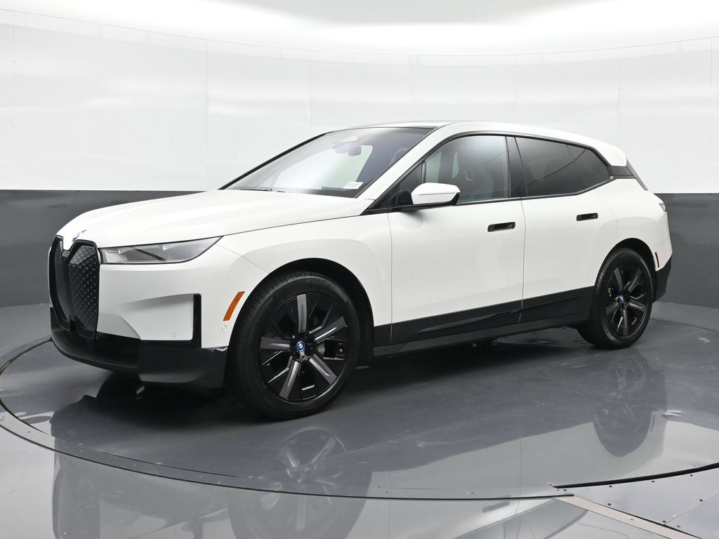 2024 BMW iX
